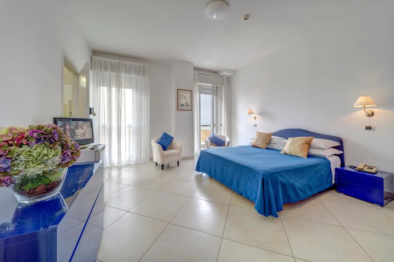 Hotel Carlton Beach Rimini