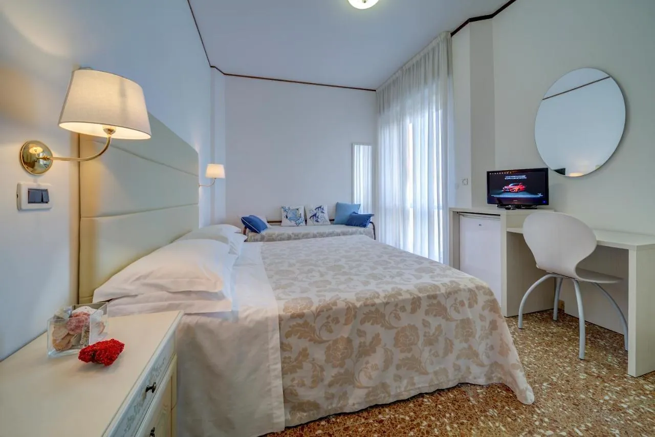 Hotel Carlton Beach Rimini