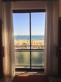 Hotel Carlton Beach Rimini
