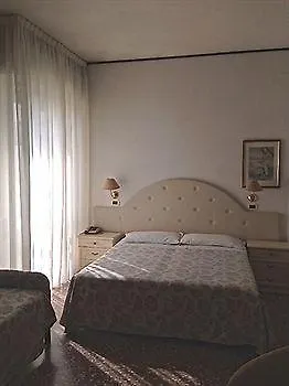 Hotel Carlton Beach Rimini