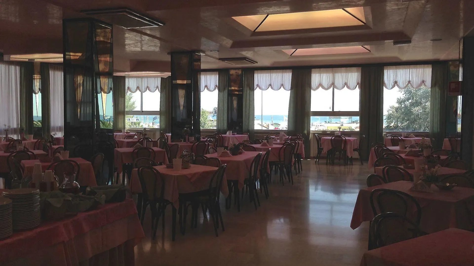 Hotel Carlton Beach Rimini